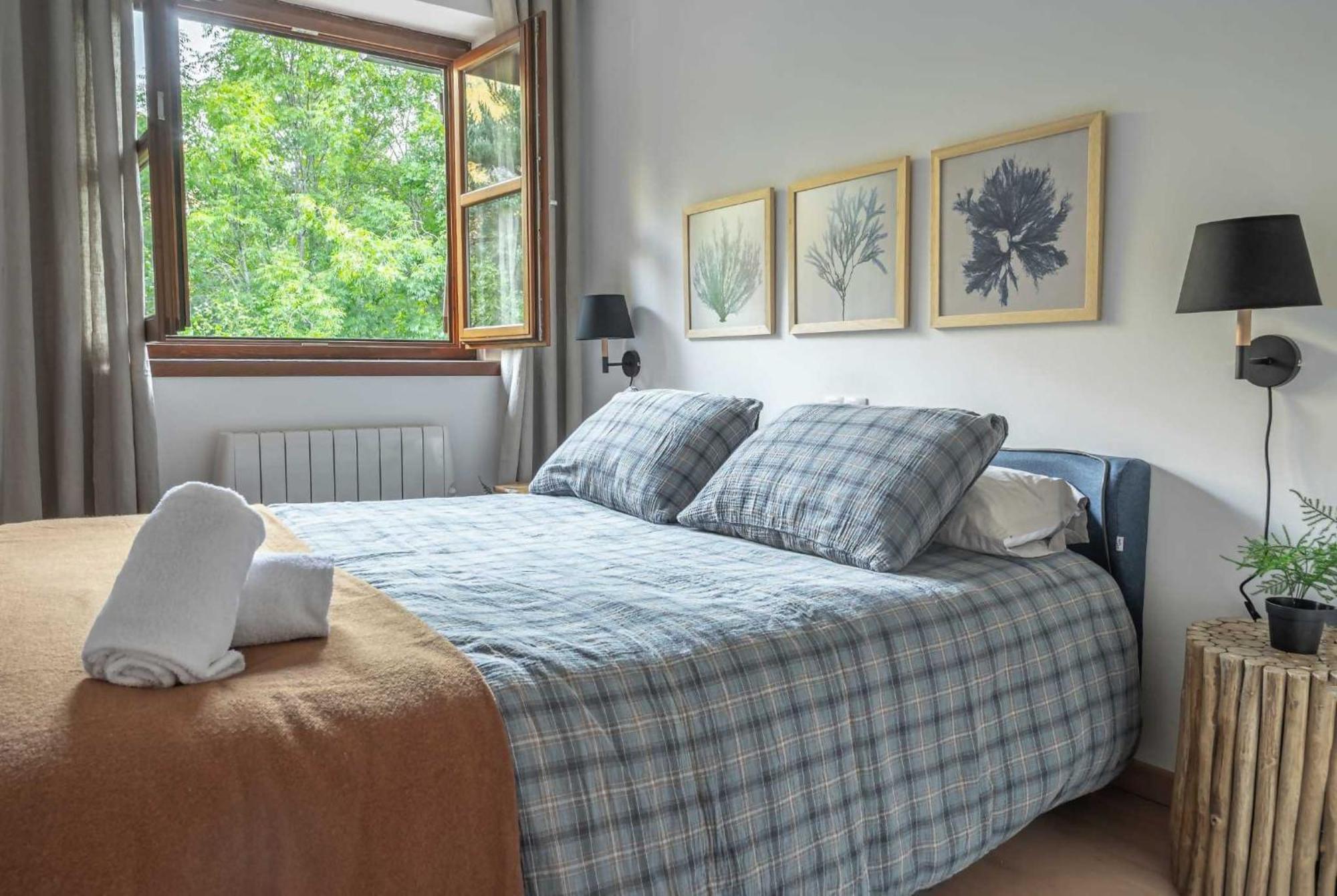 Appartement Loira Casa Sanchines Duplex De Lujo En Benasque Extérieur photo