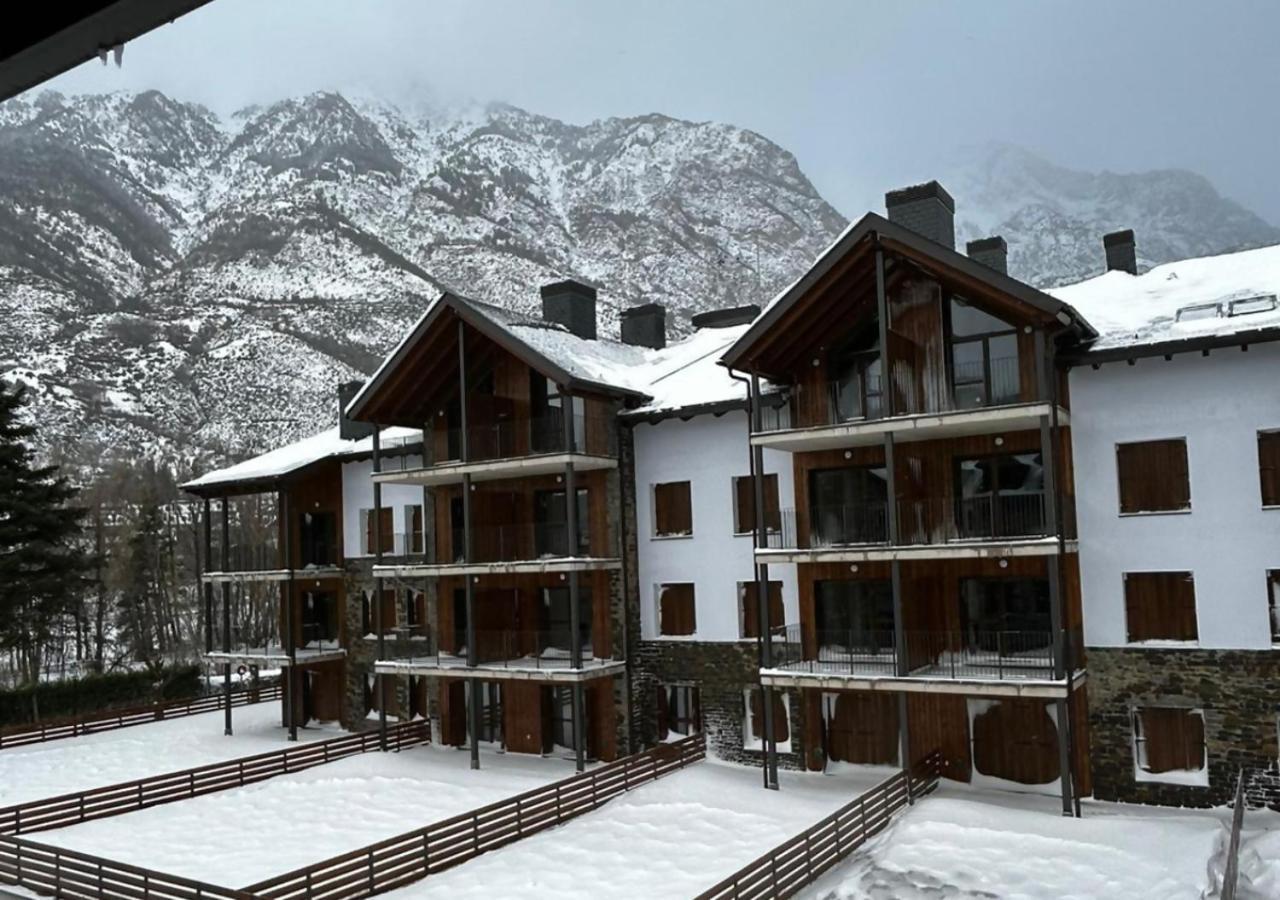 Appartement Loira Casa Sanchines Duplex De Lujo En Benasque Extérieur photo